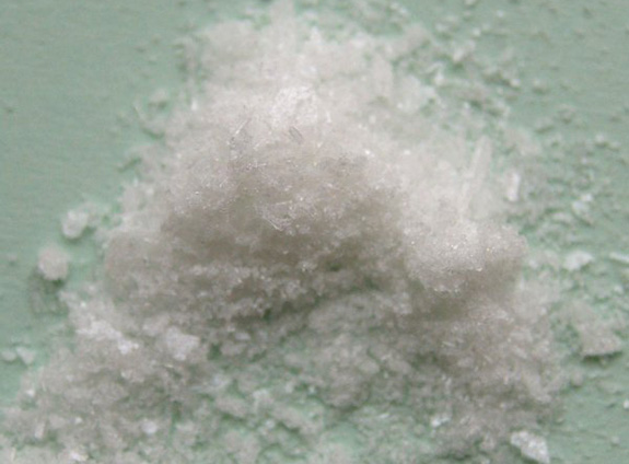 Порошки гексакарбонила вольфрама и гексакарбонила молибдена